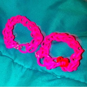 Rubber band bracelets neon pink